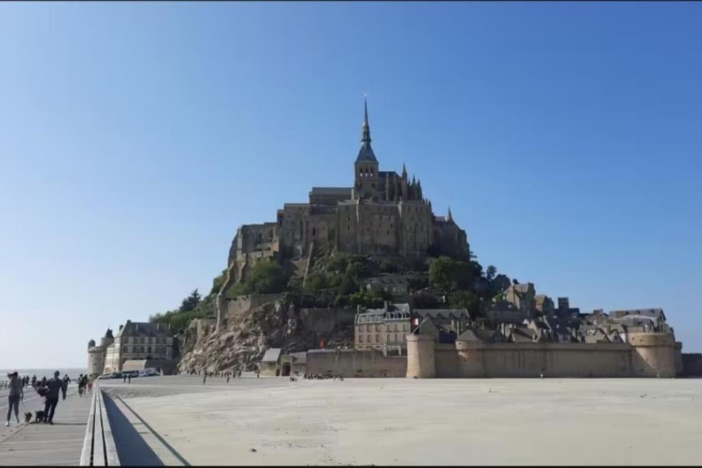 Maison Proche Du Mont Saint Michel بونتورسون المظهر الخارجي الصورة