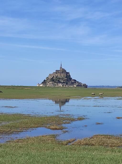 Maison Proche Du Mont Saint Michel بونتورسون المظهر الخارجي الصورة
